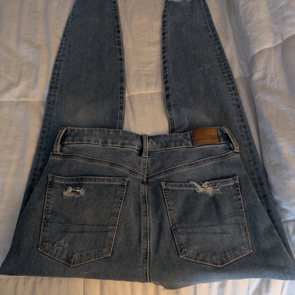 American Eagle Outfitters Blue Curvy Jeggings with Distressed Detailing - Picture 2 of 5